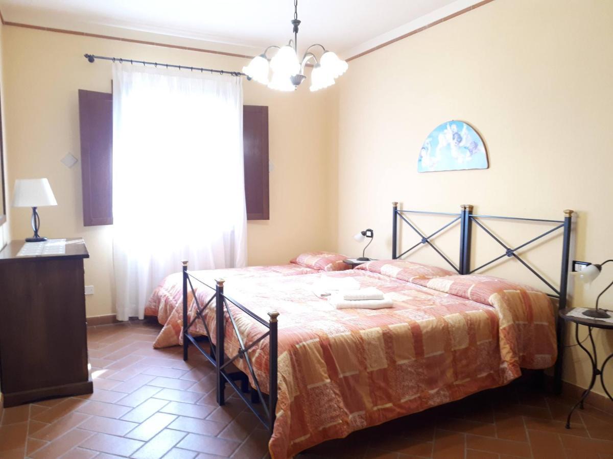 パラーイア Agriturismo Montemariヴィラ エクステリア 写真