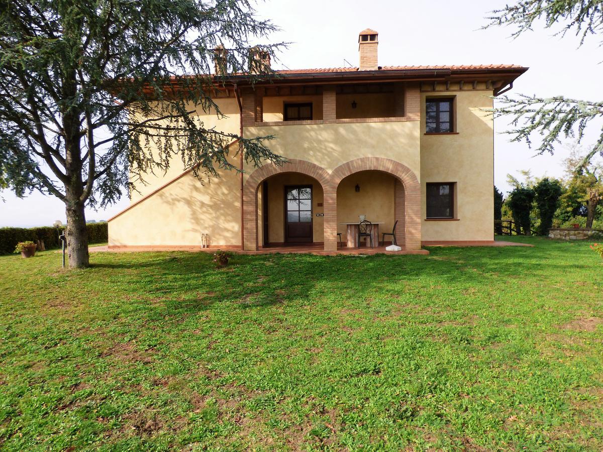 パラーイア Agriturismo Montemariヴィラ エクステリア 写真